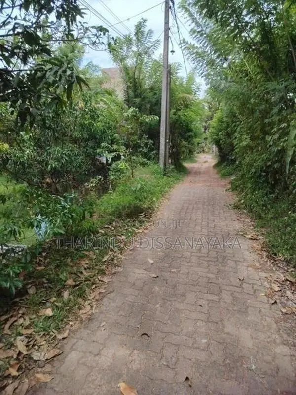 Land in Kadawatha Imbulgoda Plot 14