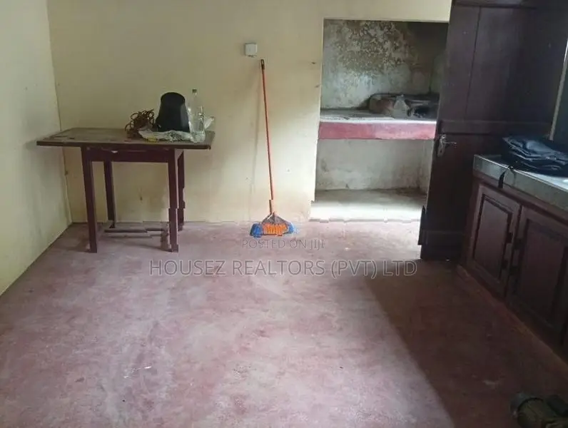 Small House with Land for Sale – Kurunegala(Property Id- H2850)