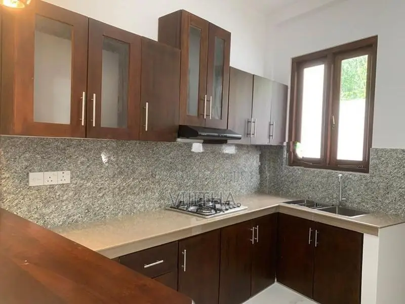 Down Stair House for Rent Near jayawardan Pura