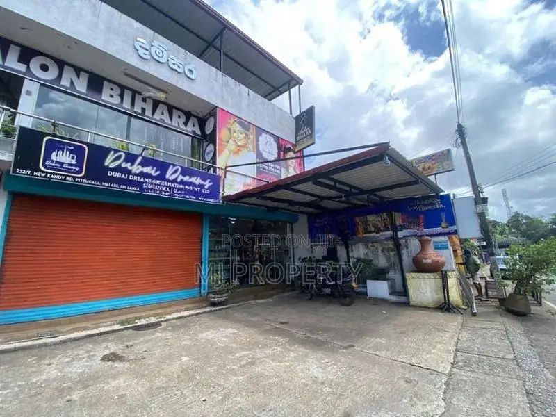 ( TC-1038) Highly Valuable Commercial Building Sale in Malabe