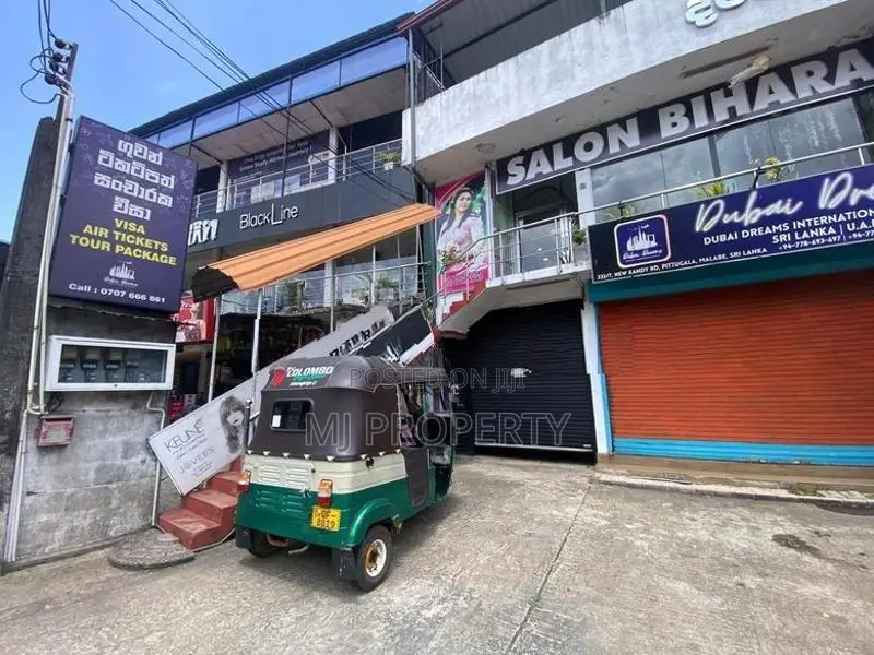 ( TC-1038) Highly Valuable Commercial Building Sale in Malabe