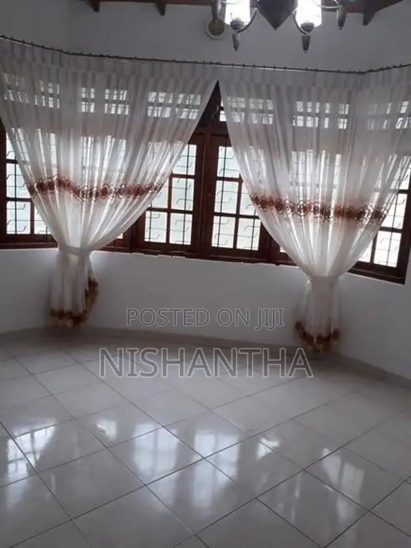 Furnished Room for Rent Male Student at Battaramulla Kumaragewatta