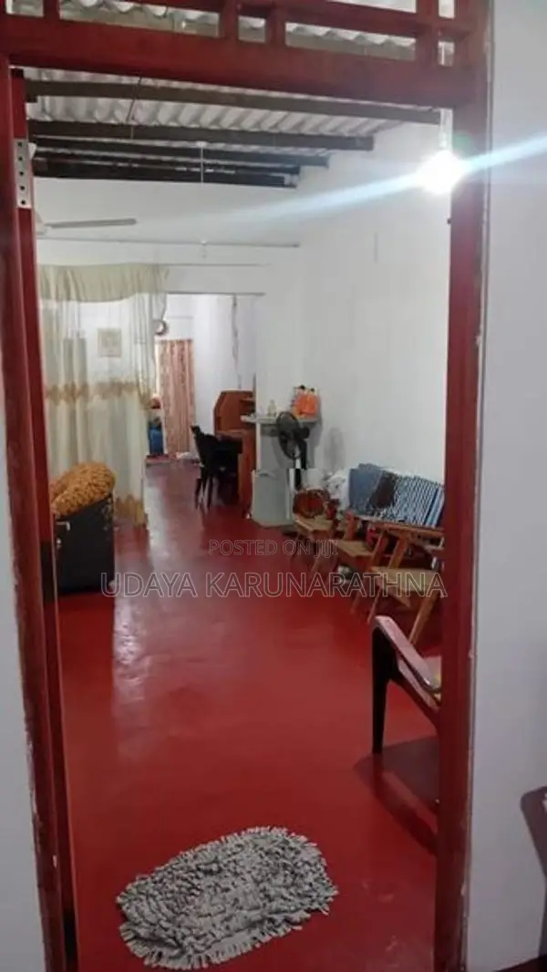 HOUSE FOUR SALE BORALLA
