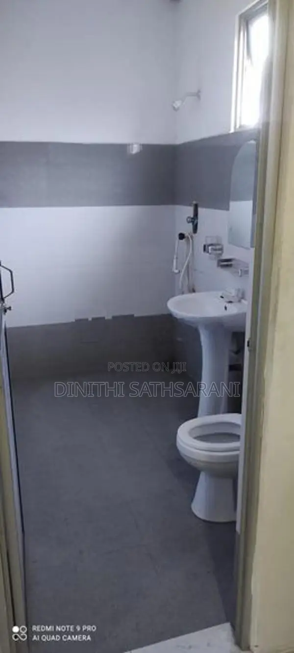 Fully Furnished AC Room for Rent in Katunayake