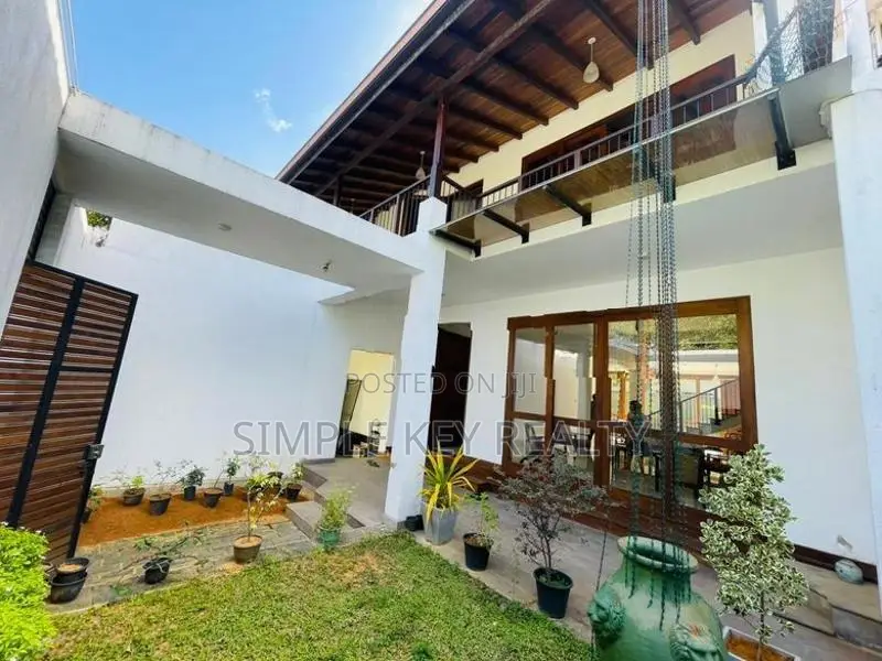 Kt-Beutiful Two Story House for Sale in Kadawatha