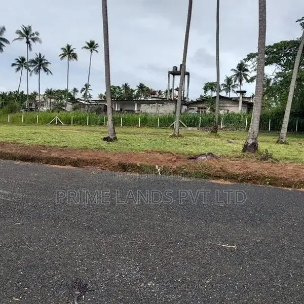 Land for Sale in Pellandeniya Junction