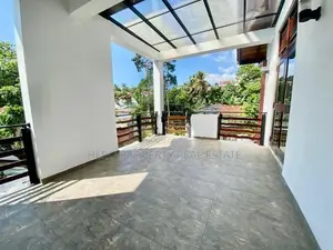 Modern Well Maintained Luxury House for Rent in Boralesgamuwa