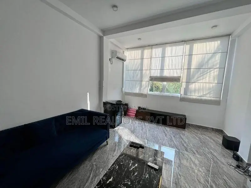 Luxury 5 Bedroom Brand New Modern House for Sale at Nawala (EM058AT)