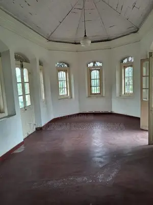Land in Veyangoda Town Plot 01