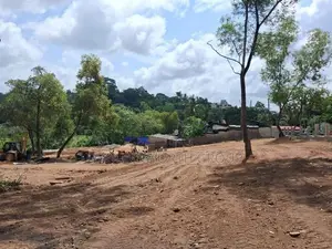 මාලබෙන් ඉඩමක්