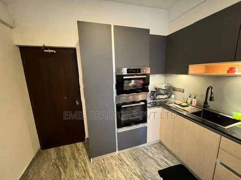 Luxury 5 Bedroom Brand New Modern House for Sale at Nawala (EM058AT)
