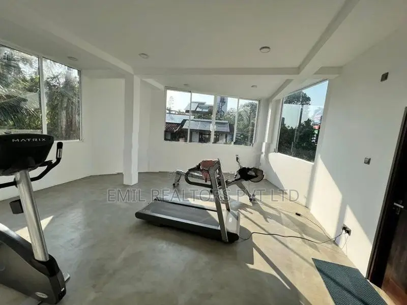 Luxury 5 Bedroom Brand New Modern House for Sale at Nawala (EM058AT)