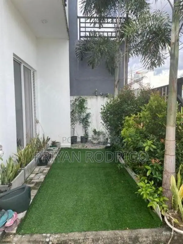 Malabe, Sparkles Residencies 04 BR House on 6.25 Perch of Land for Sal