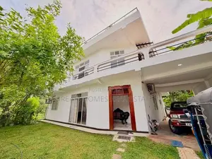 Beautiful 5-Bedroom House for Sale – Kahathuduwa Area