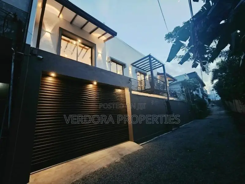 Brand New Luxury House for Sale – Kottawa, Siddamulla
