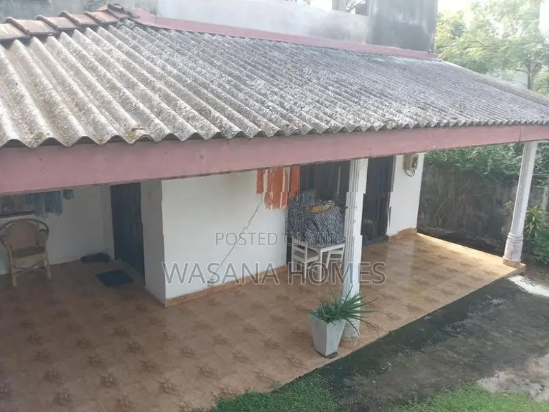 Best two Story House for sale Boralasgamuwa
