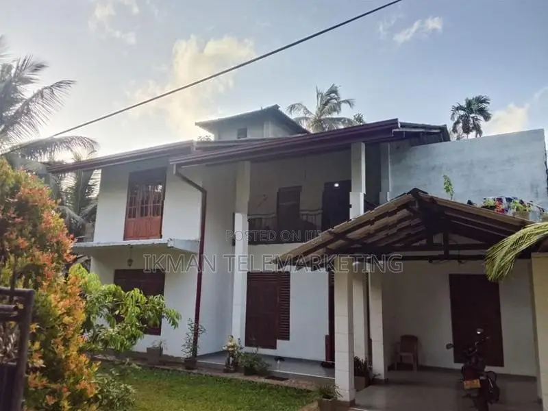 House For Sale - Nittambuwa