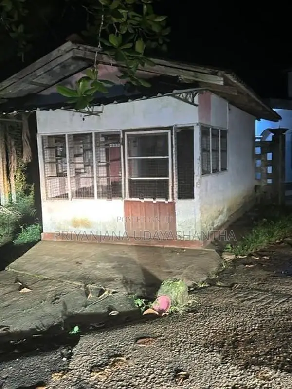 House for Rent නිවසක් කුලියට Ratnapura