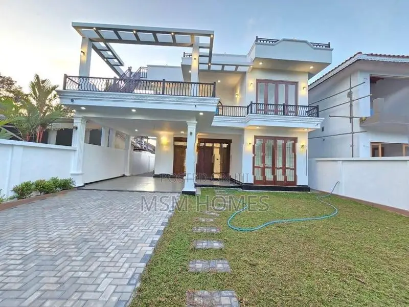 Newly Build Luxury Modern House For Sale in Negombo