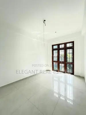 06 Bedroom Unfurnished 03 Storied House for Sale in Nawala (A6477)
