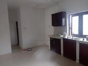 3BR ground Floor house for rent in dehiwala sudarsana road