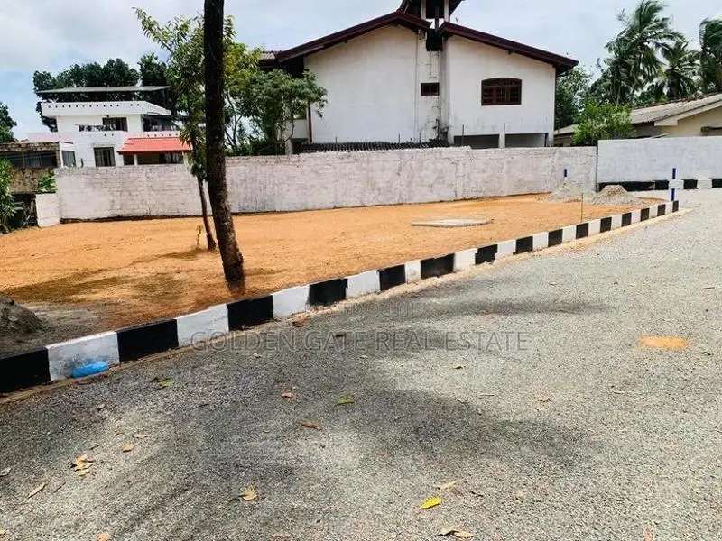 Yakkala Best Land for Sale | Near to Kandy Road