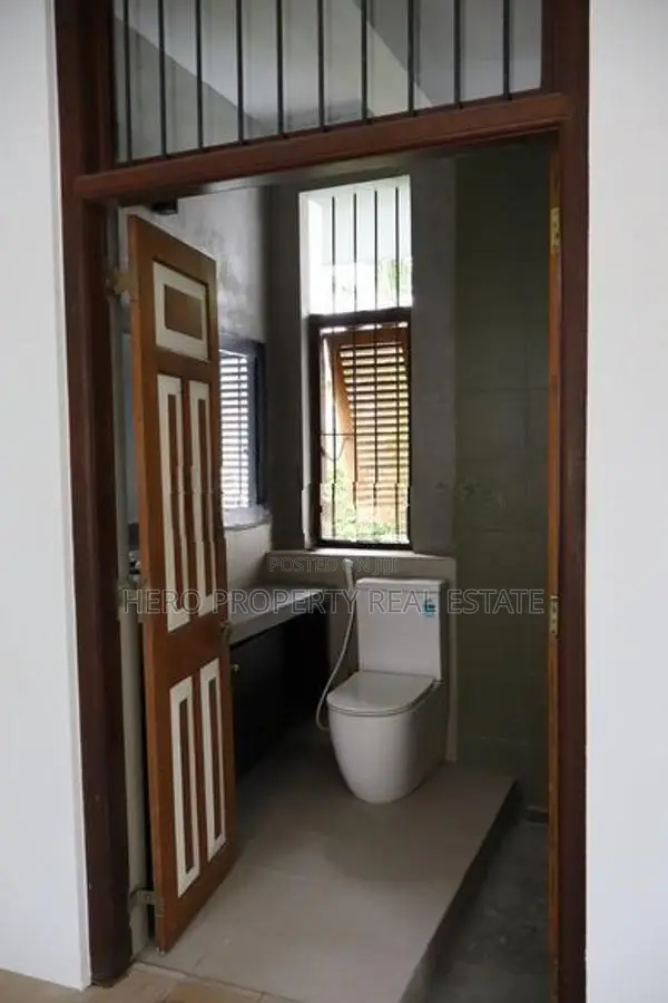 🌟🌟Valuable Commercial Property for Rent in Boralesgamuwa