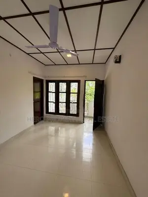 Modern House for Rent in Ja Ela