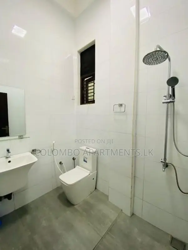 Dehiwala Furnished Apartment for Short-Term Stay. (Code: CSMG0F)