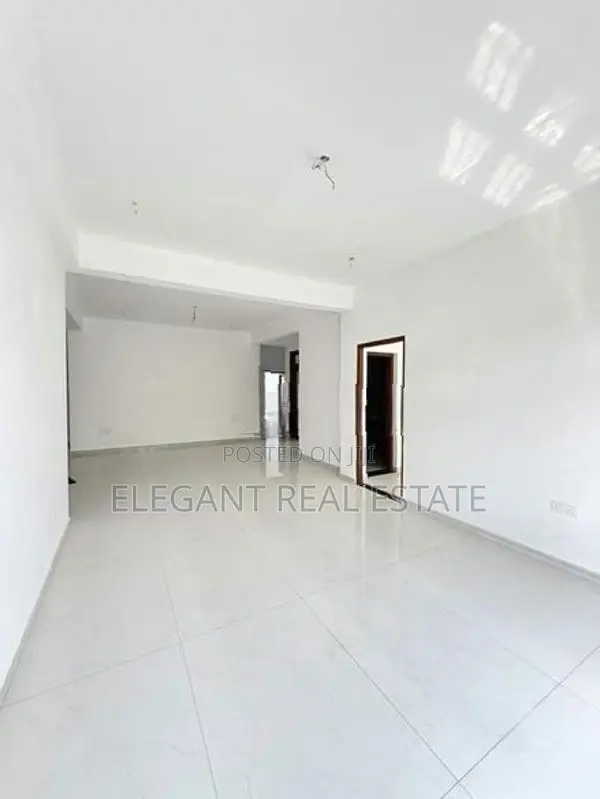 06 Bedroom Unfurnished 03 Storied House for Sale in Nawala (A6477)