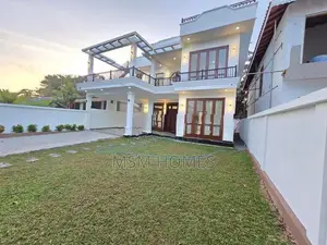 Super Luxury Brand New Modern House For Sale in Negombo