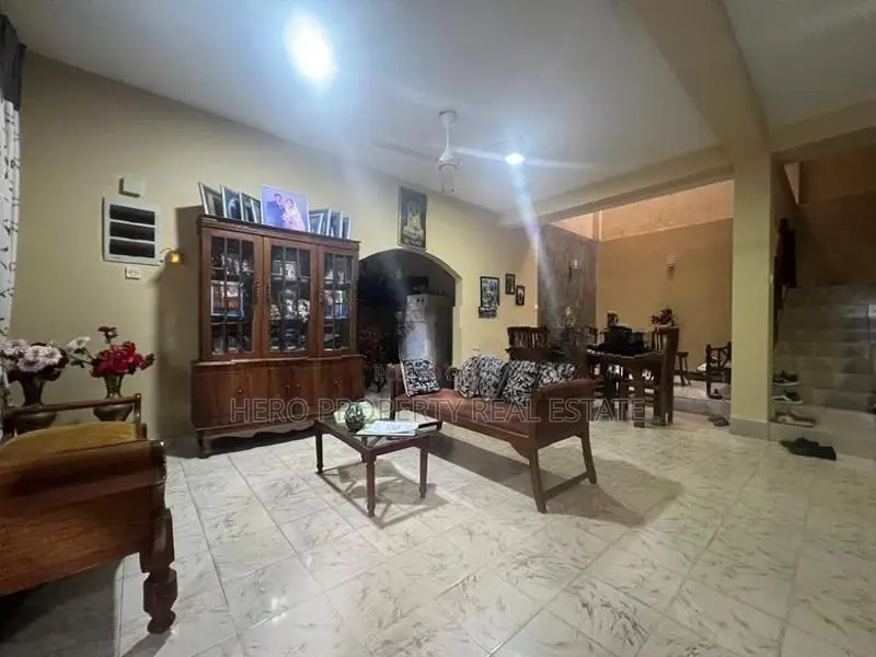 Modern House for Rent in Korathota