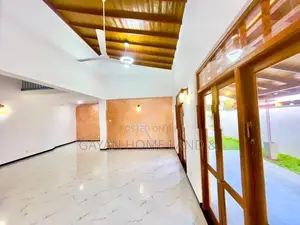 Brand New 10 perch With Luxury Two Storey House in Piliyandala Kesbewa
