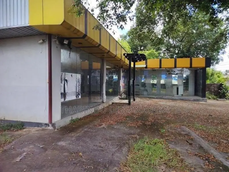 Business land in Maharagama Town