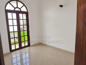 Three Story House for Rent in Nugegoda