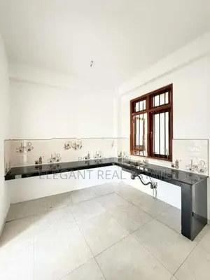 06 Bedroom Unfurnished 03 Storied House for Sale in Nawala (A6477)