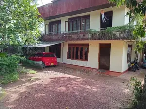 Large House for sale Nugegoda