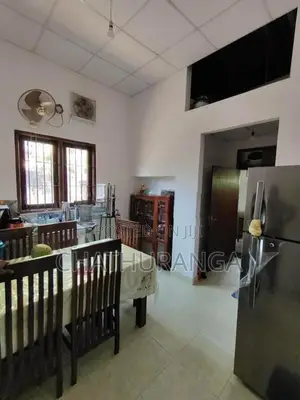 House Sale Near Kandy Road Kadawatha