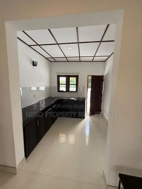 Modern House for Rent in Ja Ela