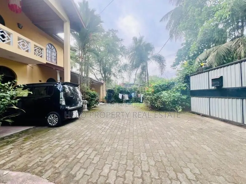 Modern House for Rent in Korathota