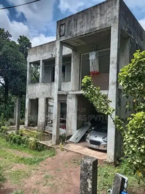 Spacious 36-Perch House for Sale – Kaduwela ( Property Id - H2854 )