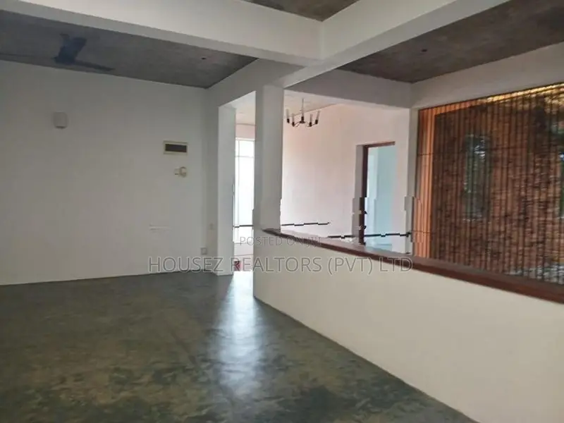 Elegant 3-Bedroom Residence for Sale – Hokandara ( Property Id - H2853