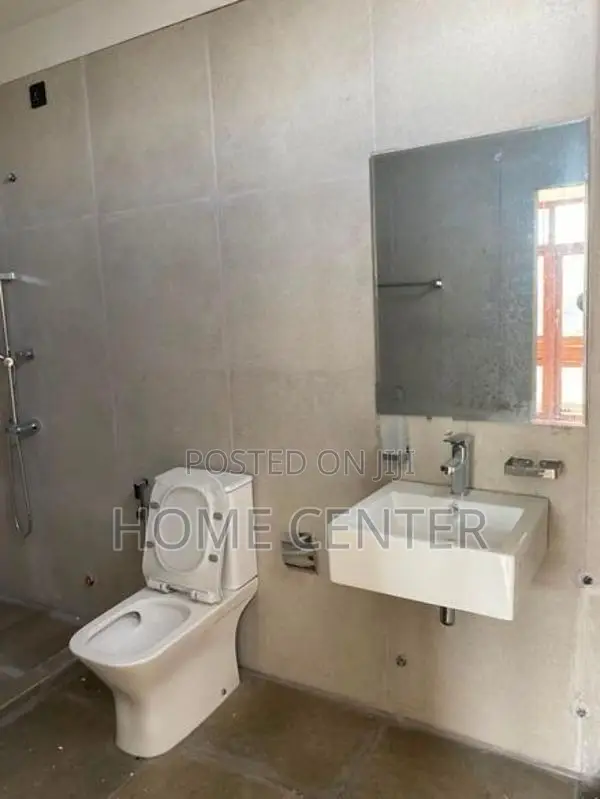 Brand New 3rd Floor House For Rent In Wattala