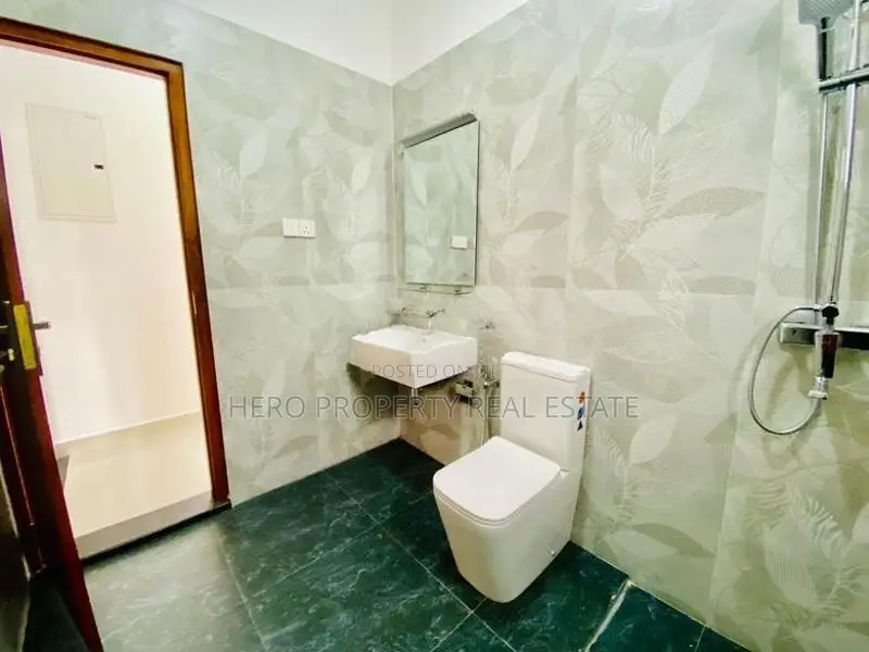 Modern Luxury Quality House for Sale in Boralesgamuwa 🏠