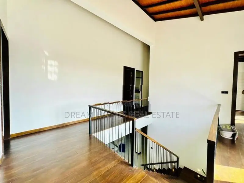 Ultra-Luxury Two-Storey Residence in Prime Thalawathugoda