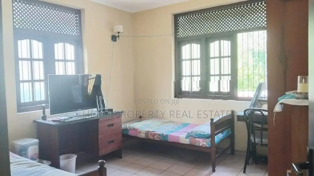 Modern House for Sale in Kadawatha 🌟