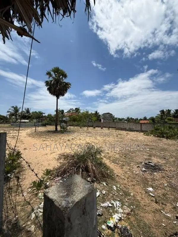 Land for Sale in Karuveppankerny
