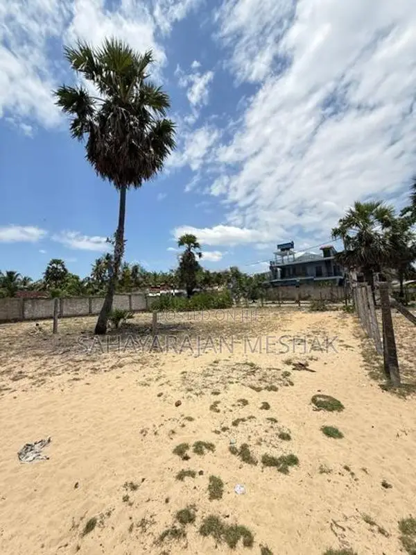 Land for Sale in Karuveppankerny