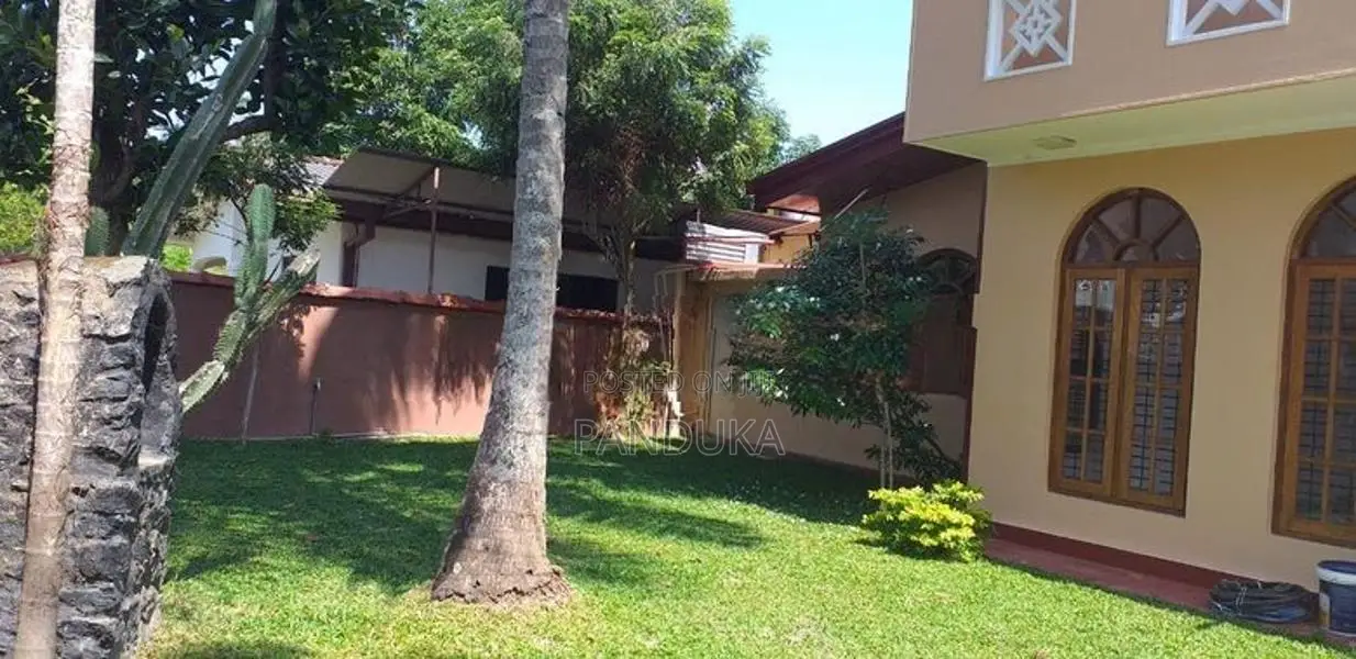 Two story house for sale in Kandana - Jayasrigama