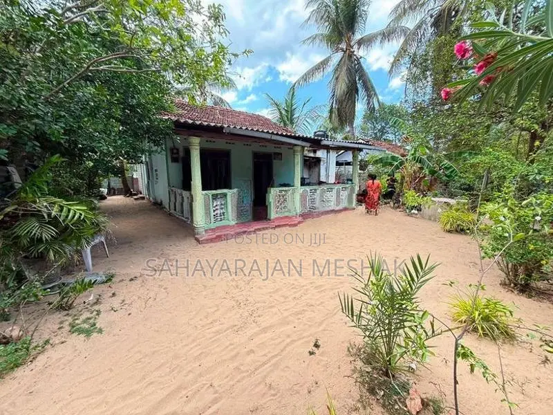 Land with House for Sale in Batticaloa